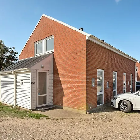 Maylin - 2-3km From The Sea By Interhome Leilighet